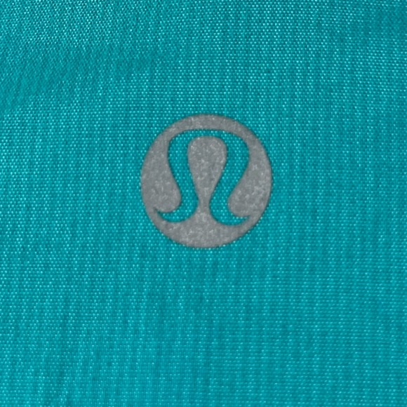 Lululemon Women 4 - 6 Skort Run Reflection Green Skort Tennis Gym Drawstring EUC - Picture 11 of 12